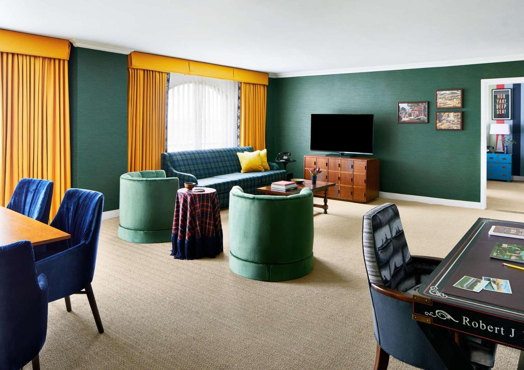 Graduate By Hilton Annapolis Hotel Exterior photo